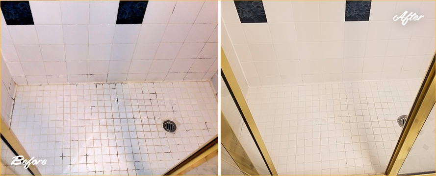 Before and after Picture of a Tile and Grout Cleaning Service in Boston, MA